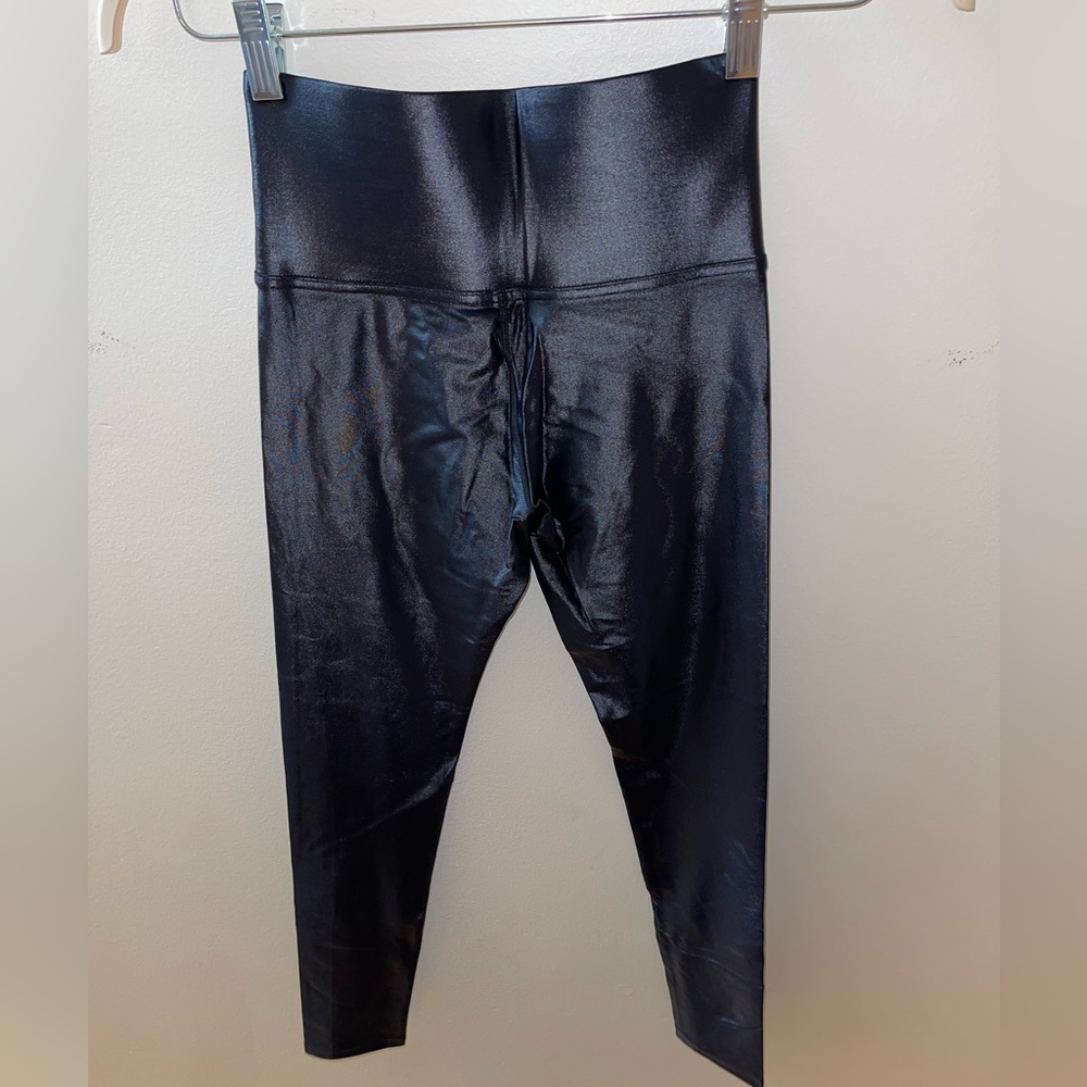 NWOT Carbon38 high rise full length legging in Takara shine. - Picture 5 of 11